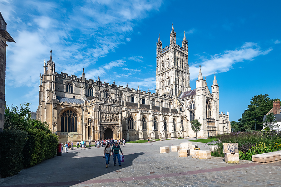 Anglie Gloucester Cathedral R.jpg